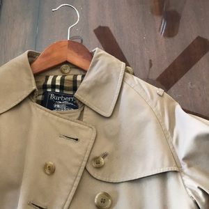 Burberry trench..
